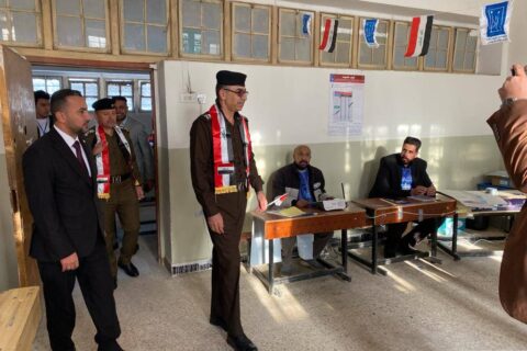 قائد شرطة ذي قار: لا يوجد قطع او غلق للطرق قرب مراكز الاقتراع