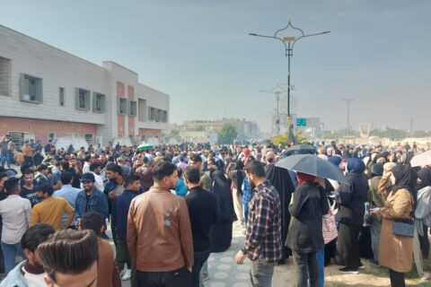 ‏بالصور: الخريجون يجددون تظاهراتهم في الناصرية
