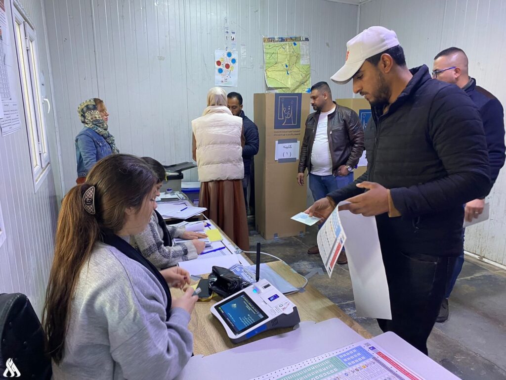 سجلناً تزايداً كبيراً من قبل الناخبين على مراكز الاقتراع » وكالة الأنباء العراقية