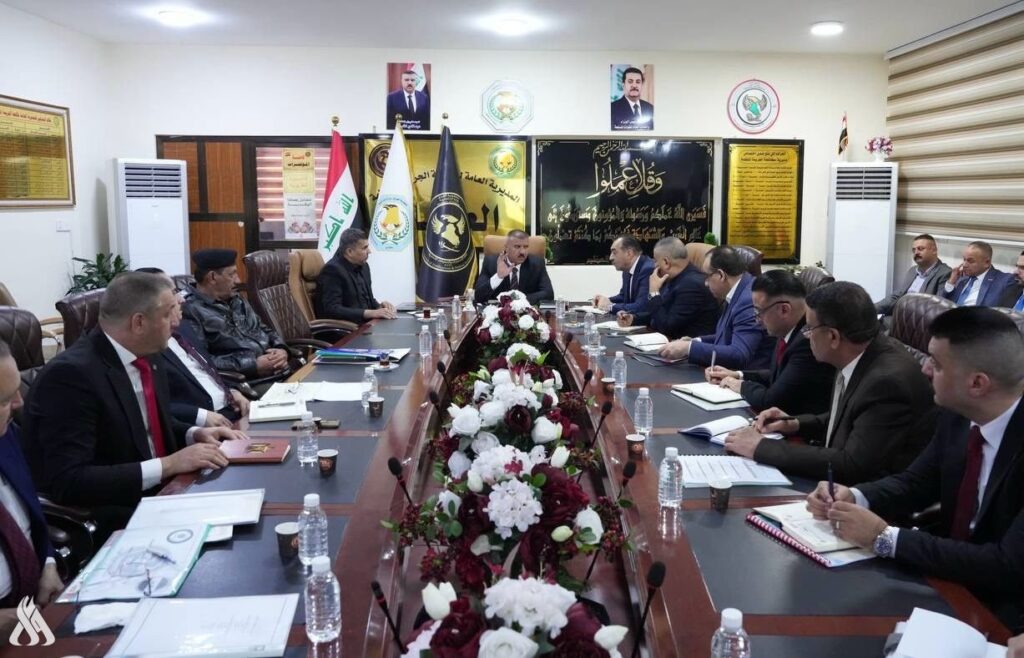 وزير الداخلية يوجه بوضع خطة واضحة تحد من الجرائم الاقتصادية والتلاعب بالعملة
