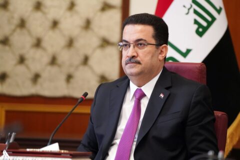 القائد العام يمنح قدماً لضباط الشرطة الاتحادية لمدة ستة أشهر ومنتسبيها سنتين