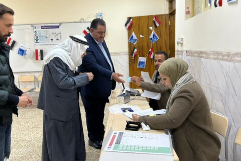 حركة وصول الناخبين إلى مراكز الاقتراع سلسة » وكالة الأنباء العراقية