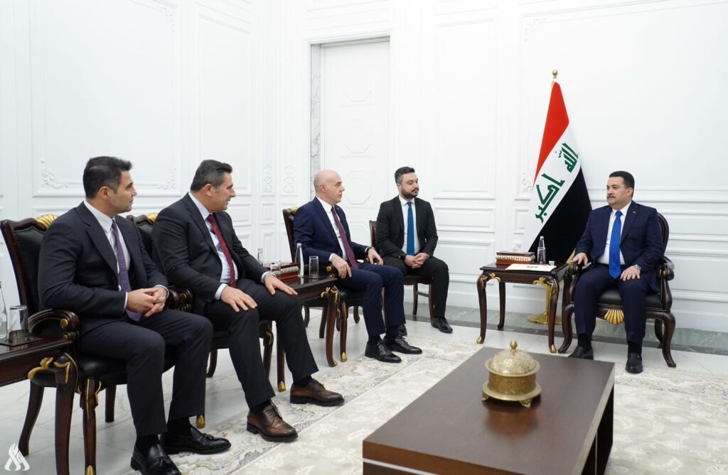 رئيس الوزراء يدعو الشركات التركية للدخول إلى الساحة الاستثمارية العراقية