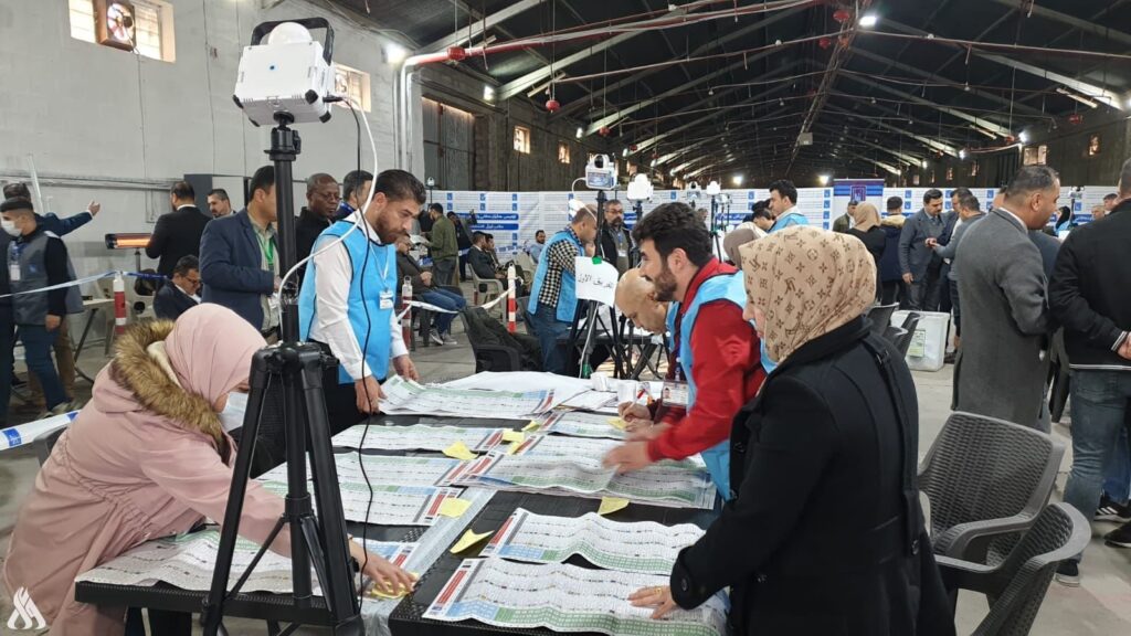 عملية العد والفرز اليدوي مطابقة للنتائج حتى الآن » وكالة الأنباء العراقية