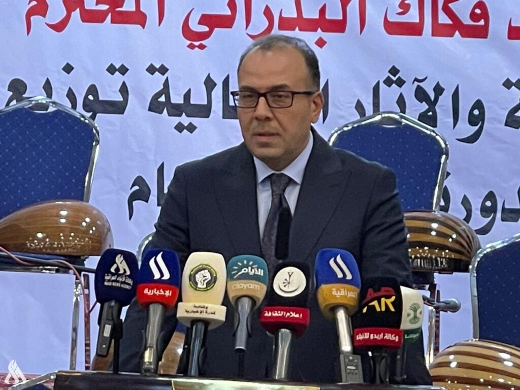 نطمح لتشريع قانون يخص مكافأة المبدعين مادياً ومعنوياً » وكالة الأنباء العراقية