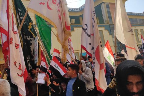 بالصور: اهالي قلعة سكر ينضمون مسيرة للمطالبة بخروج الاحتلال الامريكي من العراق