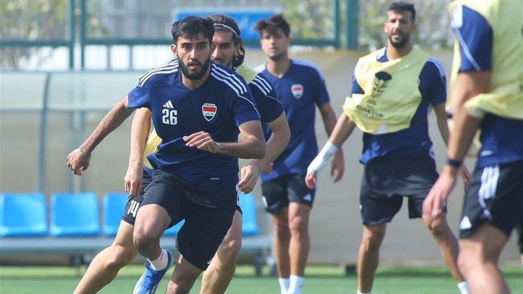 تواجد منتظر ماجد وغياب "دانيلو السعد".. مشاهد من تدريبات "اسود الرافدين" اليوم