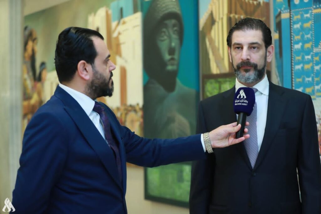 خلية إدارة الإصلاح تبحث الشراكة بين القطاعين العام والخاص وزيادة جودة السلع