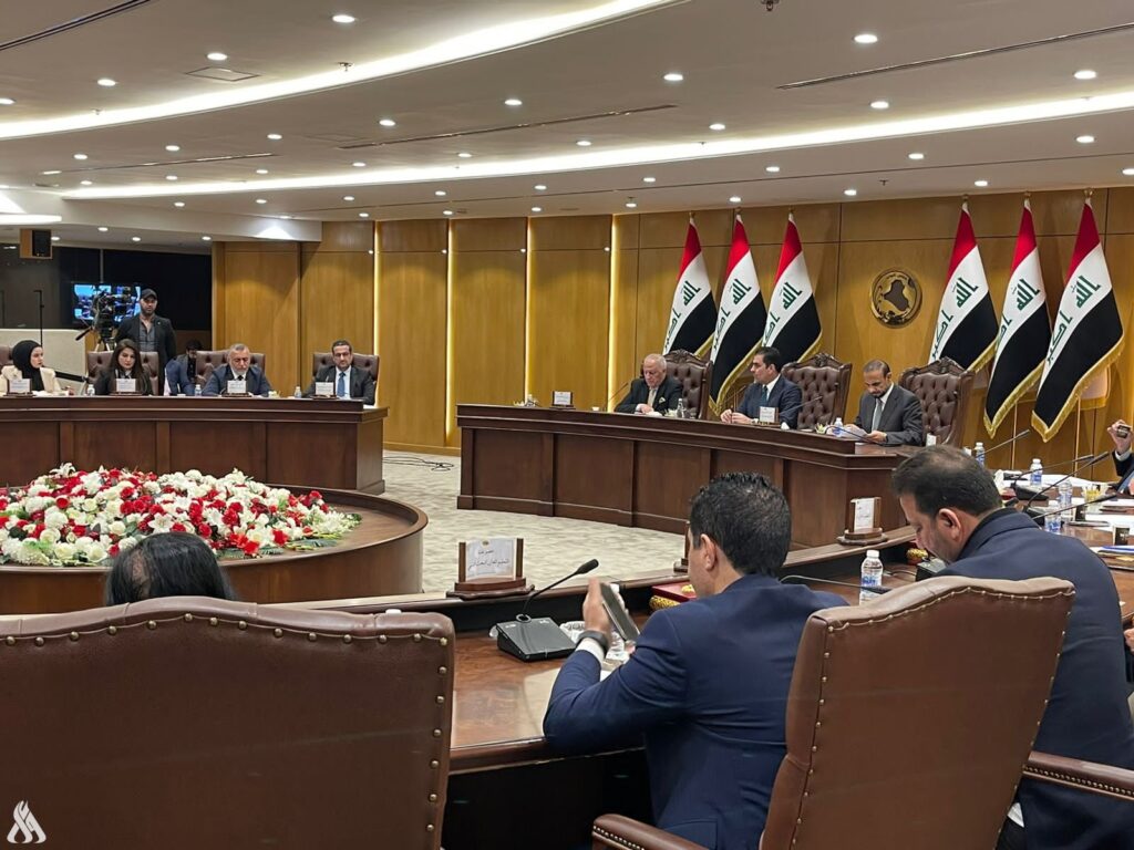 البرلمان يبحث أسباب استكمال إجراءات تعين المشمولين بالأمن الغذائي