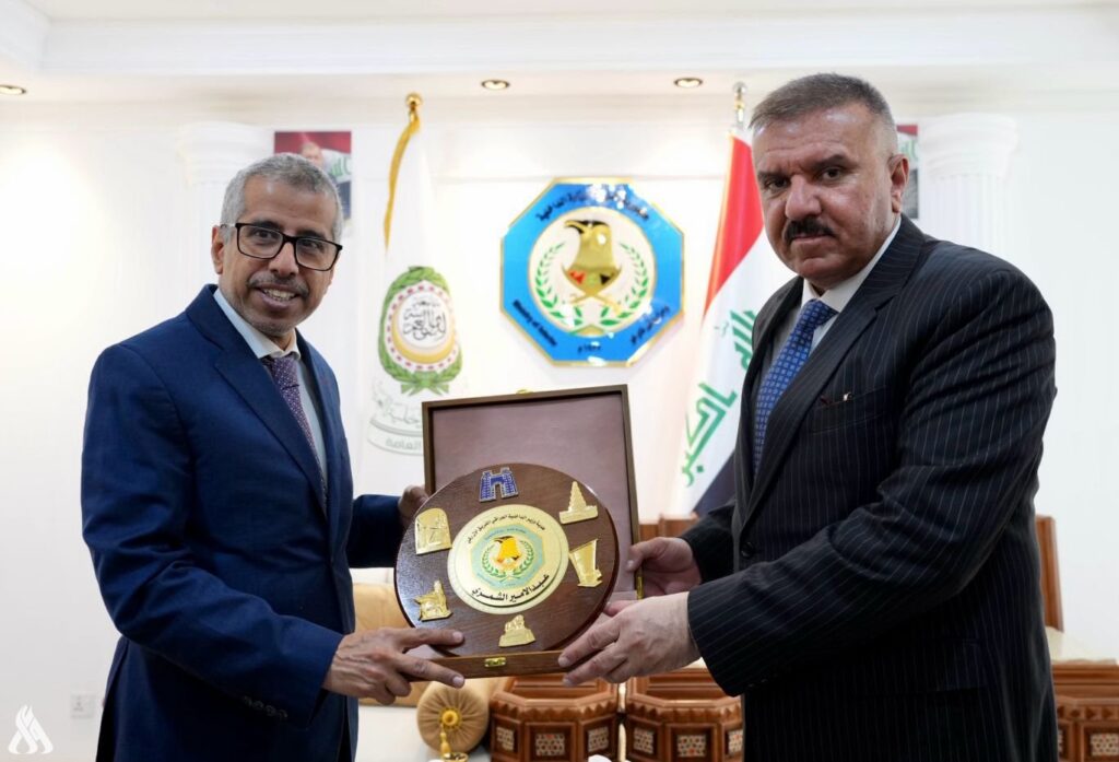 وزير الداخلية يشيد بتعاون العراق ودول الجوار في مكافحة المخدرات والإرهاب