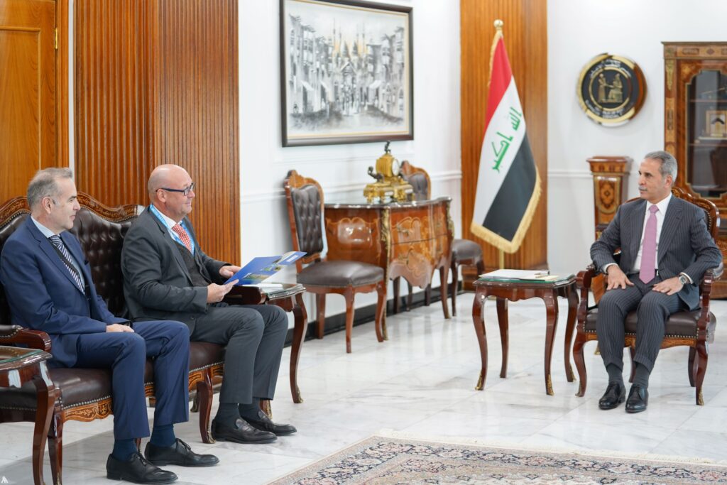العراق والأمم المتحدة يبحثان النظام القضائي وقضايا الفساد الكبرى في العراق