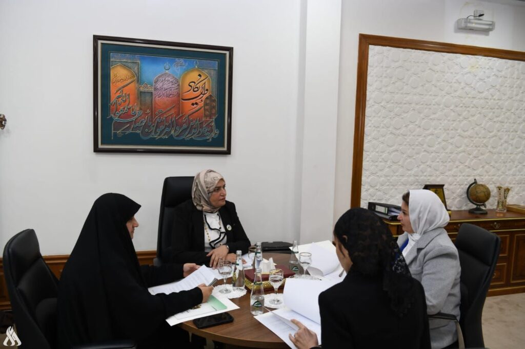 اجتماع برئاسة وزير المالية تحضيراً لانعقاد أولى جلسات المجلس الأعلى للمرأة