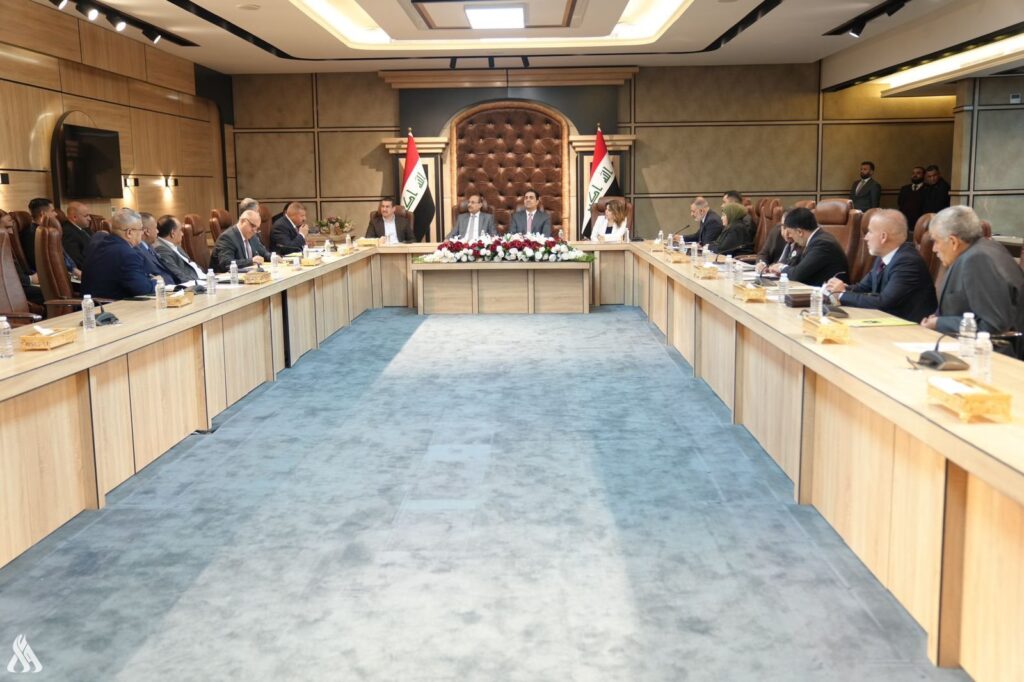 المندلاوي يدعو الداخلية لتقديم افضل الخدمات داخل الدوائر المدنية