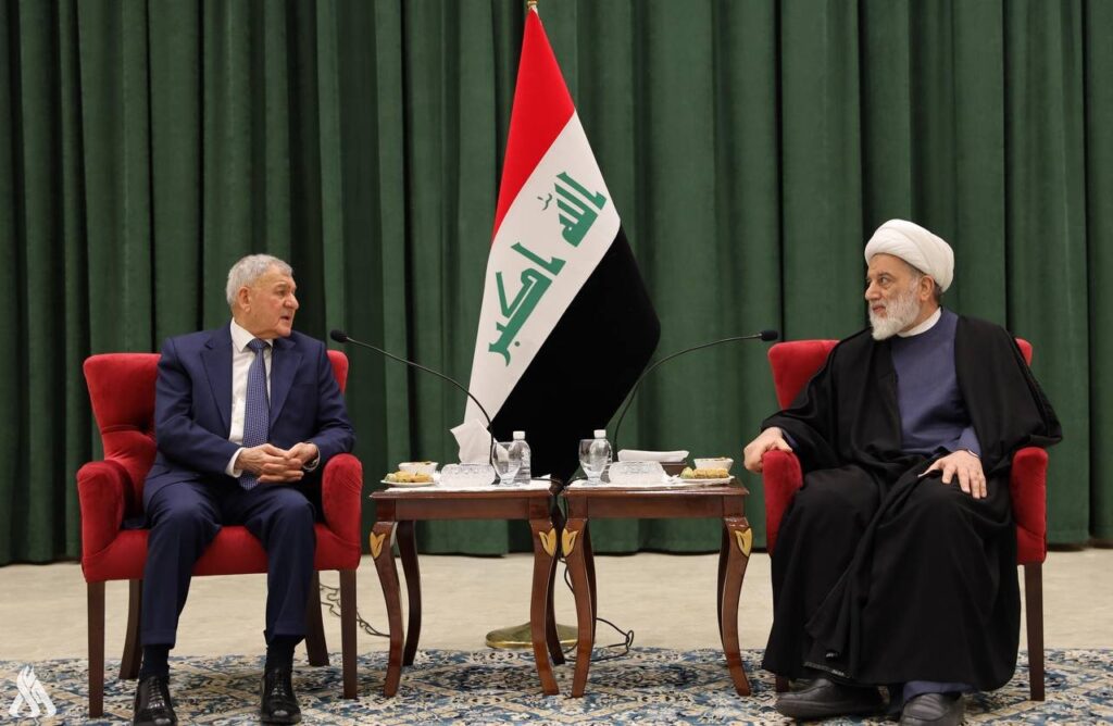 رئيس الجمهورية والشيخ حمودي يؤكدان أهمية بناء العلاقات الخارجية وفقاً للاحترام المتبادل