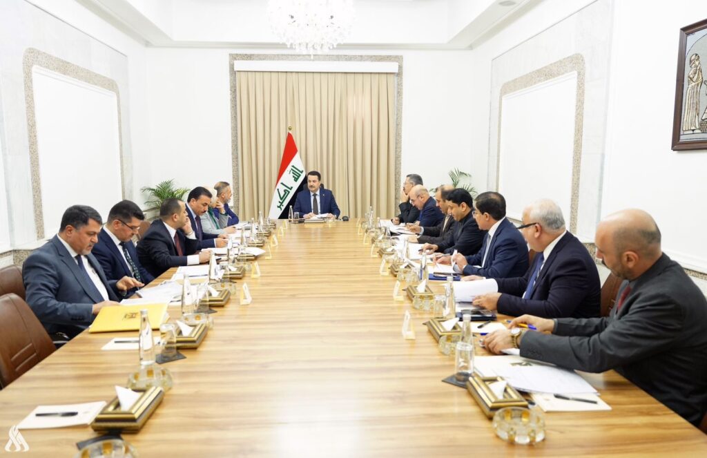 رئيس الوزراء يترأس الاجتماع الخامس للجنة العليا للإعمار والاستثمار