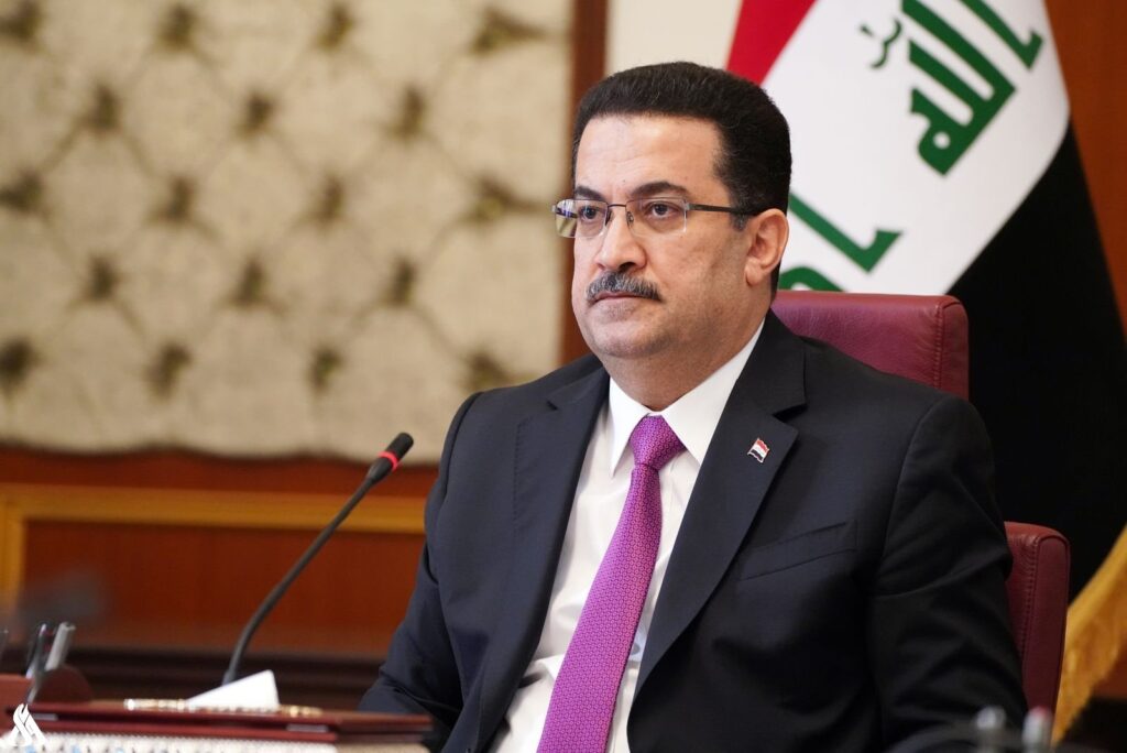 رئيس الوزراء يوجّه بتكريم لاعبي منتخبنا الوطني بعد فوزهم على اليابان