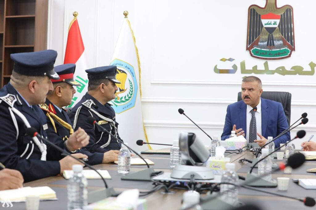 وزير الداخلية يفتتح مقر مبنى مديرية شرطة الكهرباء بعد تأهيله
