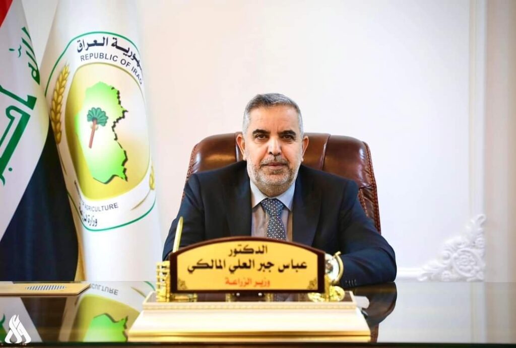 وزير الزراعة يعلن تحقيق الاكتفاء الذاتي من أربعة محاصيل وتصدير الفائض منها