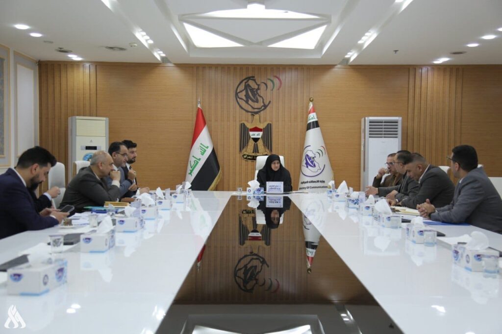‏وزارة الاتصالات تناقش تنفيذ إصدار الهوية البايومترية لموظفي الدوائر الحكومية