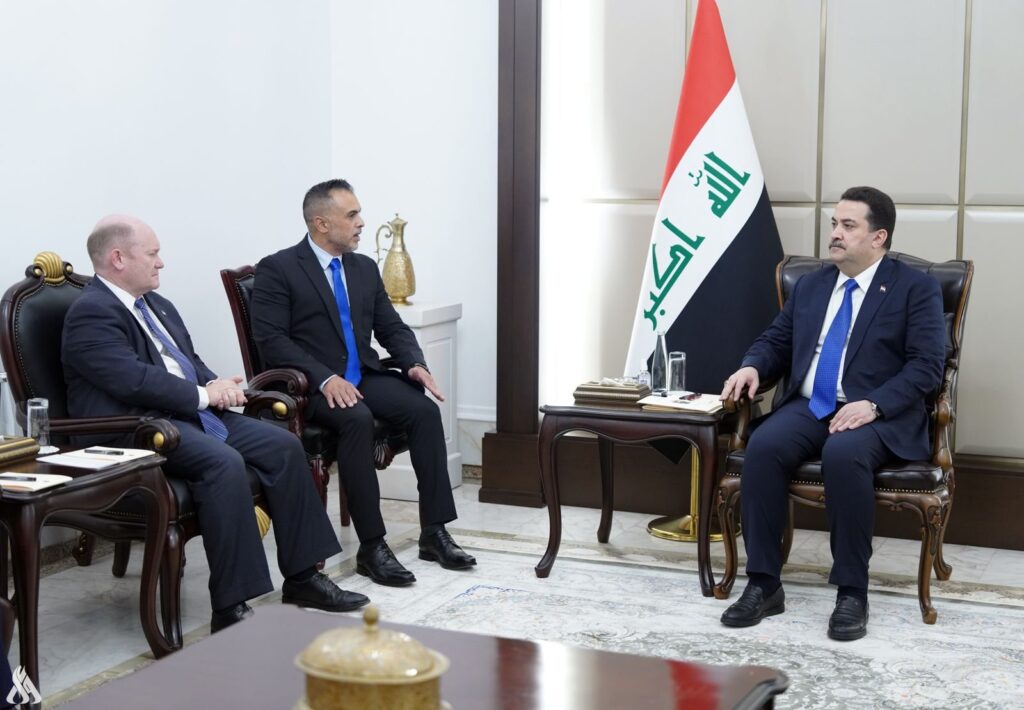 رئيس الوزراء يؤكد أهمية الانتقال لعلاقة ثنائية مع واشنطن تحكمها اتفاقية الإطار الإستراتيجي