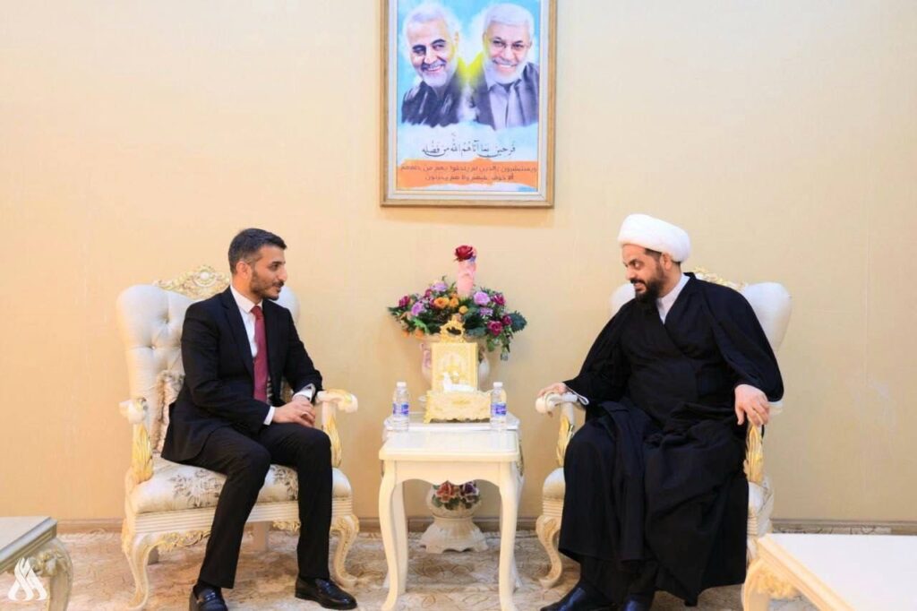 الشيخ الخزعلي ومحافظ النجف الأشرف يبحثان الواقع الخدمي والعمراني في المحافظة