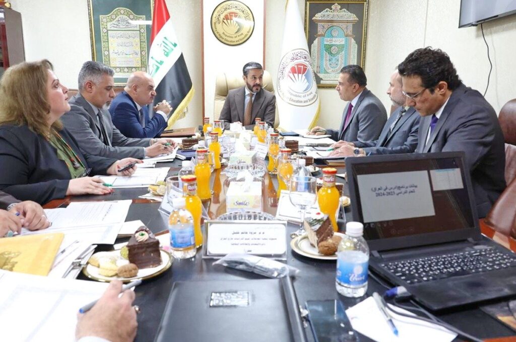 وزير التعليم يعلن إطلاق النسخة الجديدة لبرنامج ادرس في العراق في آذار المقبل
