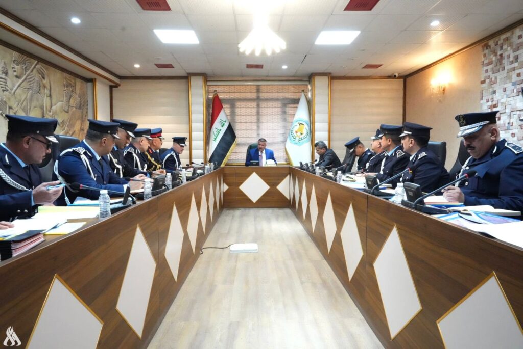وزير الداخلية يؤكد على وجوب جهوزية أفواج الطوارئ » وكالة الأنباء العراقية