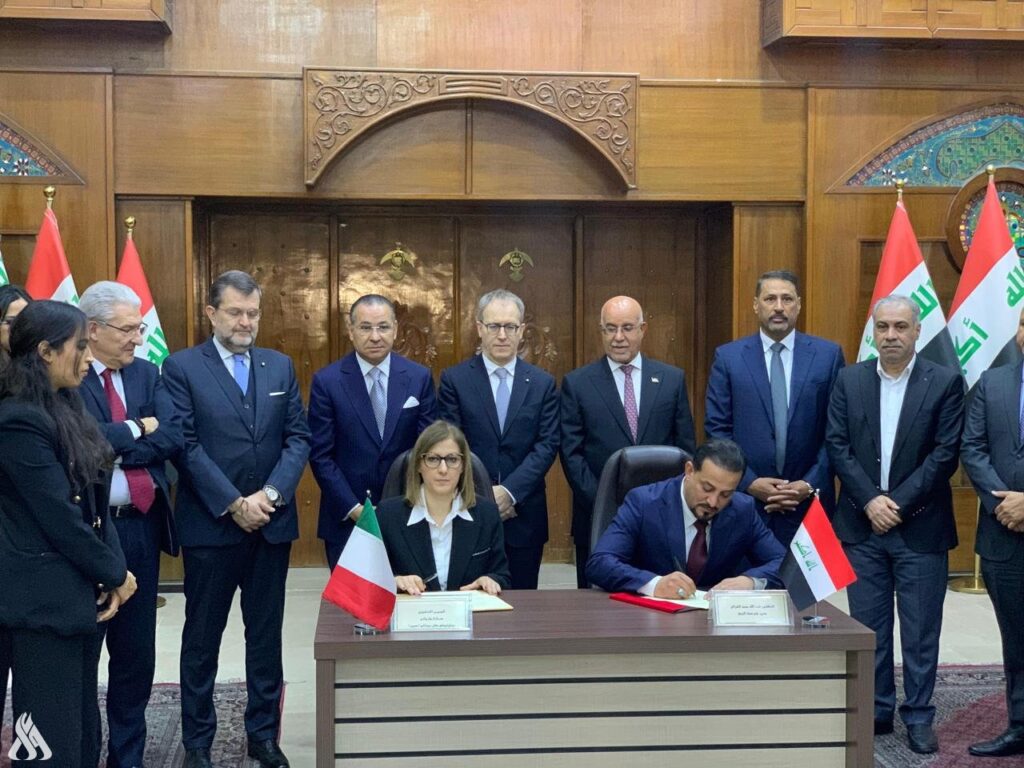 وزير الصحة يعلن توقيع العقد الأول مع شركة إيطالية لمشروع إدارة المستشفيات الحديثة
